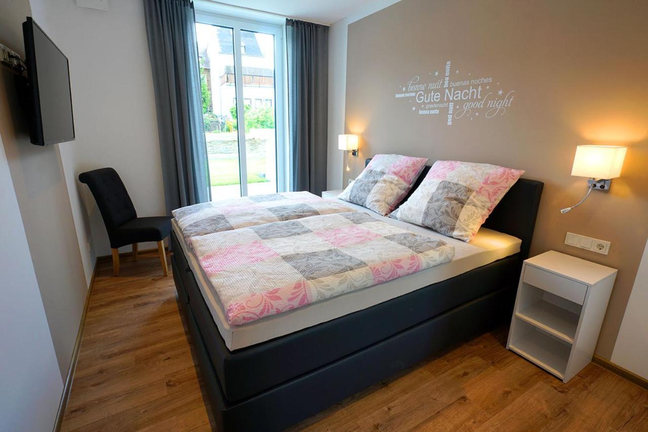 Neu Mont Royal Suiten 2 Bis 4 Personen Трабен-Трарбах Екстер'єр фото