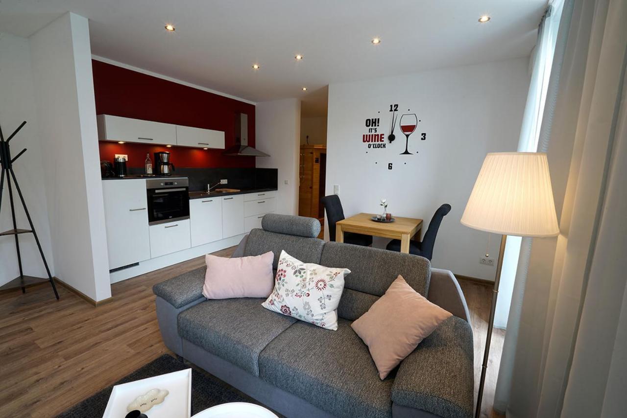 Neu Mont Royal Suiten 2 Bis 4 Personen Трабен-Трарбах Екстер'єр фото
